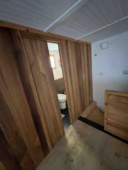 Vila Kamyhouse Una Tranquilla Struttura Nel Verde Neapol Exteriér fotografie