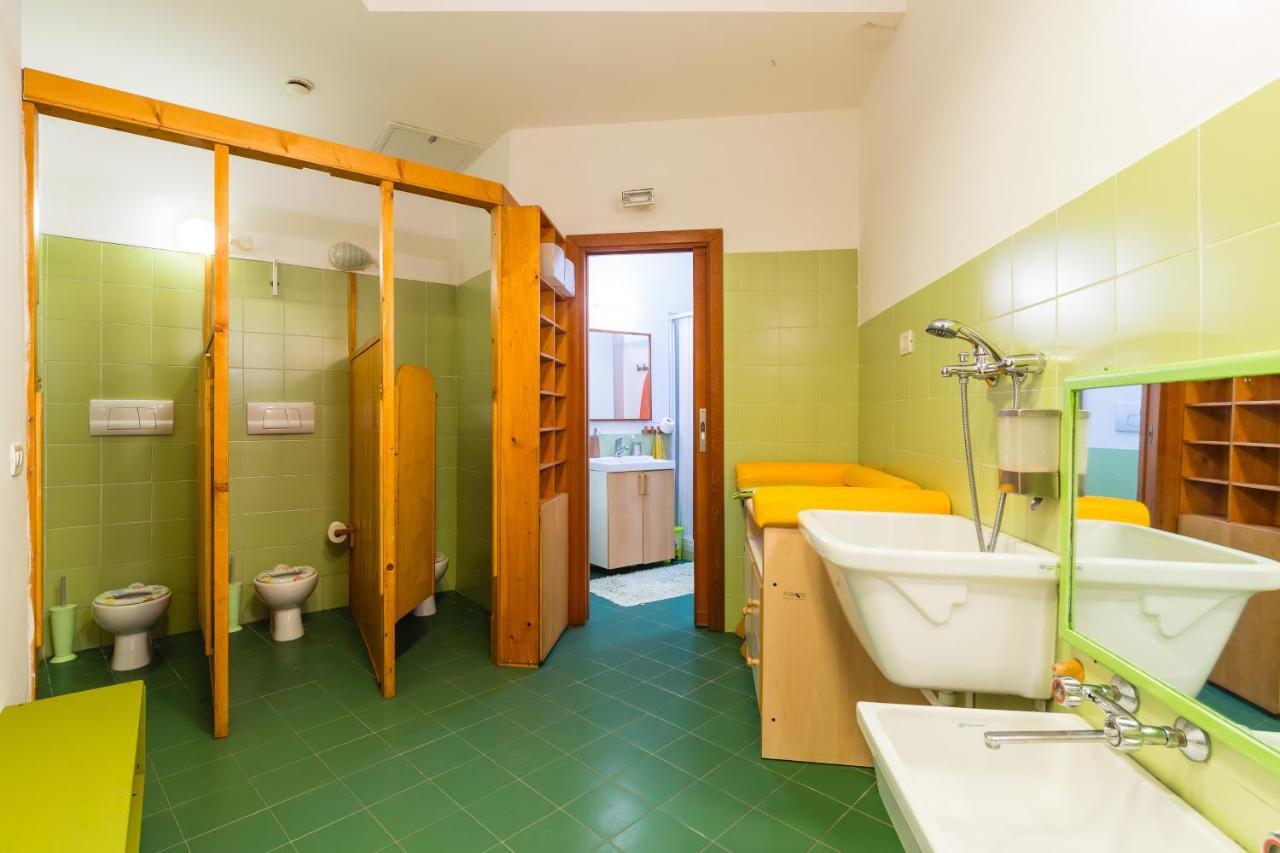 Vila Kamyhouse Una Tranquilla Struttura Nel Verde Neapol Exteriér fotografie