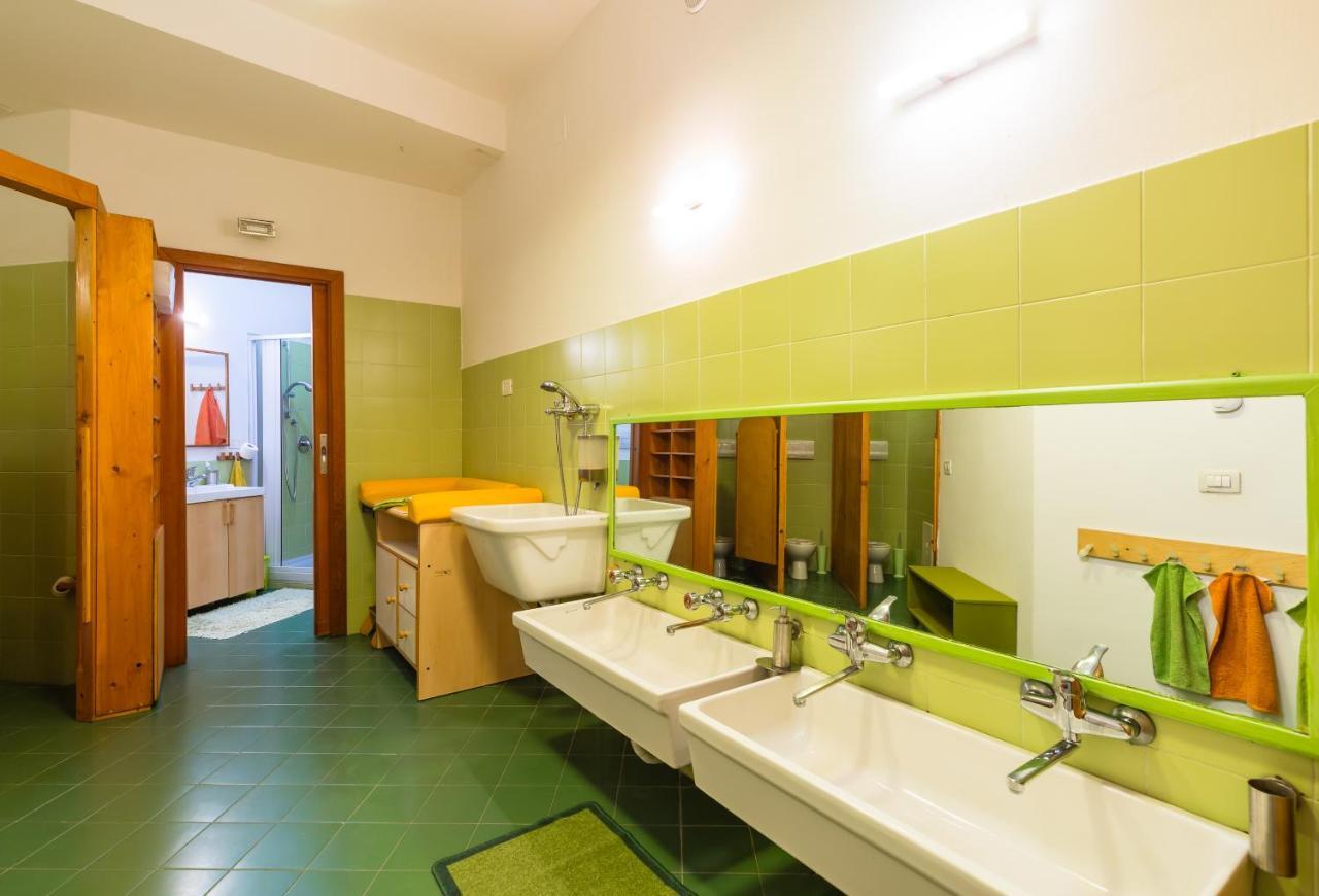 Vila Kamyhouse Una Tranquilla Struttura Nel Verde Neapol Exteriér fotografie